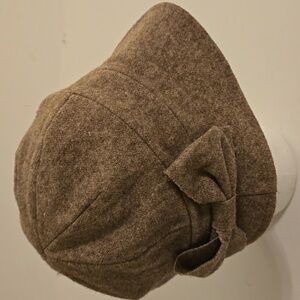 Vintage Hat Betmar Wool Beige Bow
